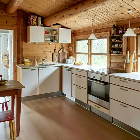 Cozy Gem Near Tversted Plantage