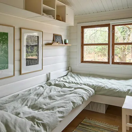 Cozy Gem Near Tversted Plantage *