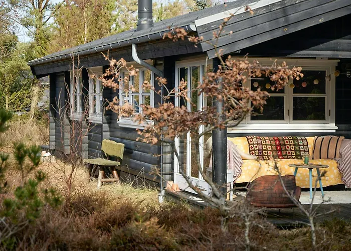 Cozy Gem Near Tversted Plantage Vakantiehuis